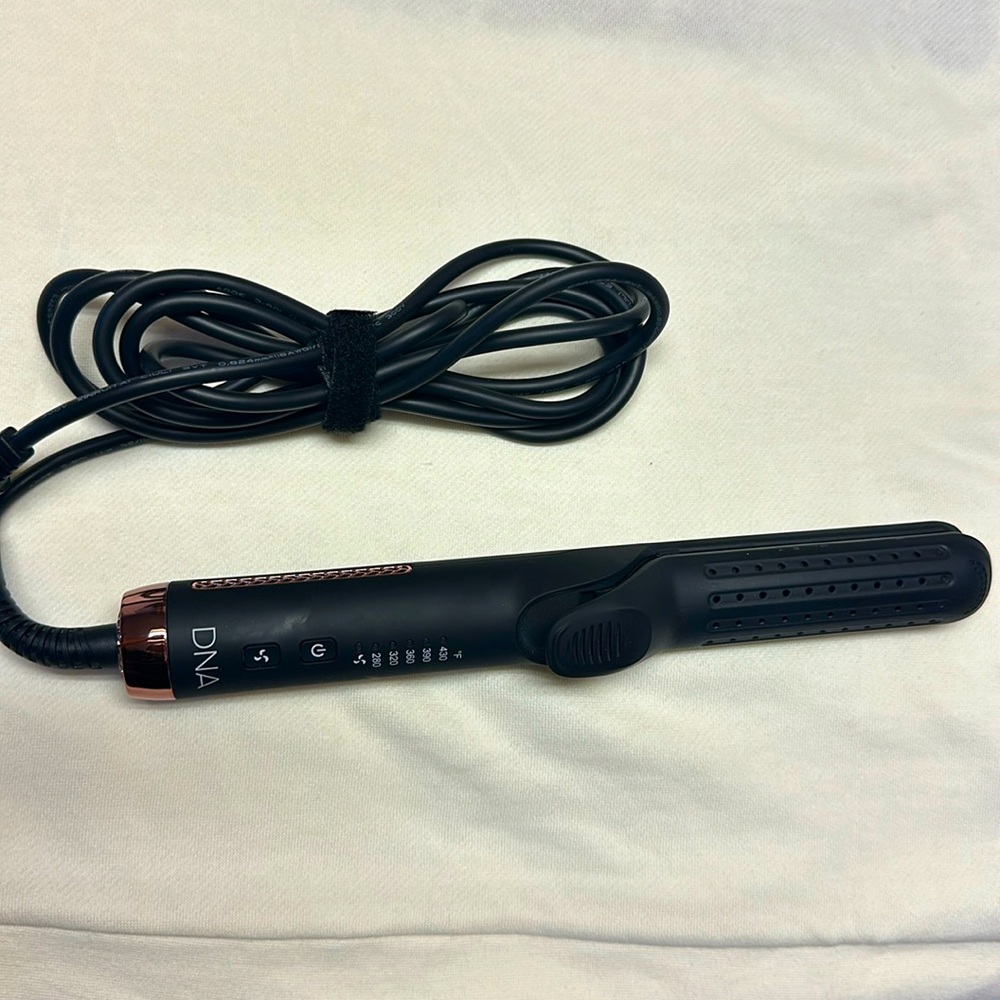 DNA air styler